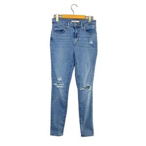 LEVIS | Womens Distressed Stretchy High Rise Skinny 721 Mom Jean Style Size 27​